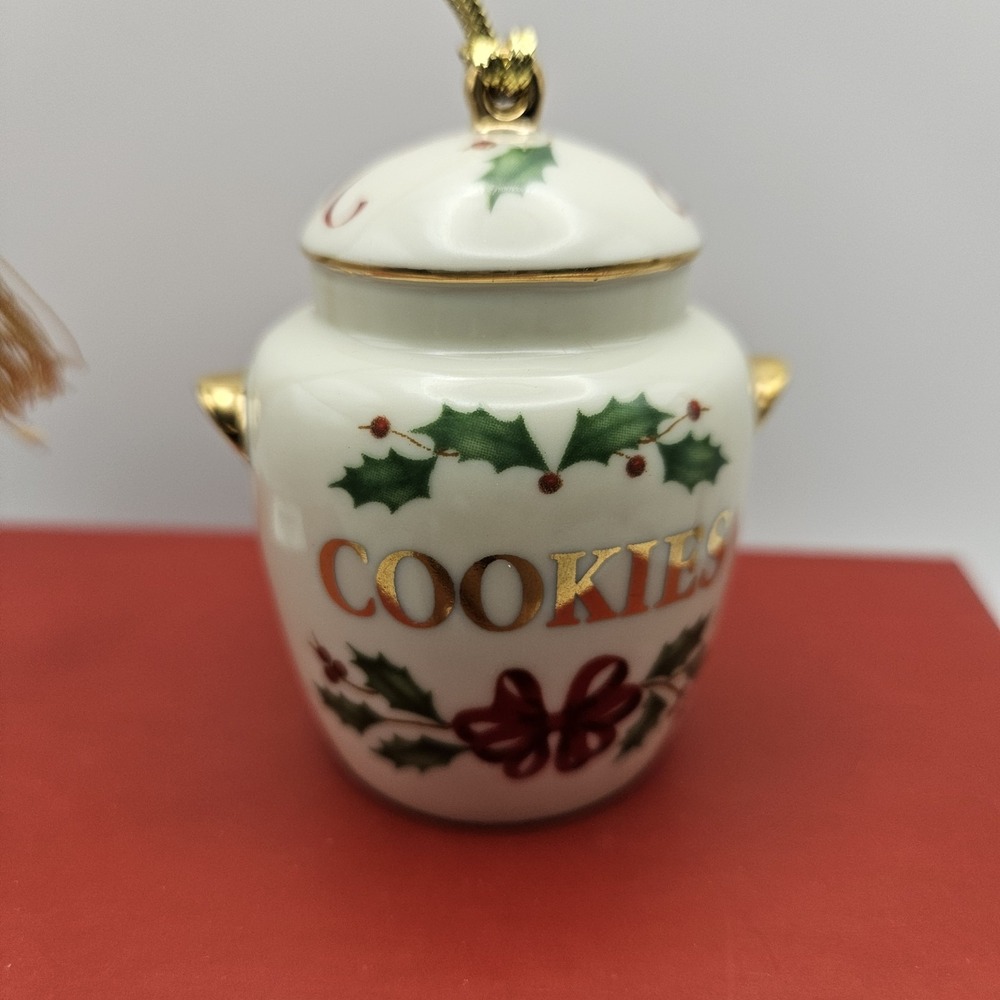Lenox Porcelain Hanging Jar Ornament, White/Gold Holly Christmas #6119077 - Picture 12 of 13
